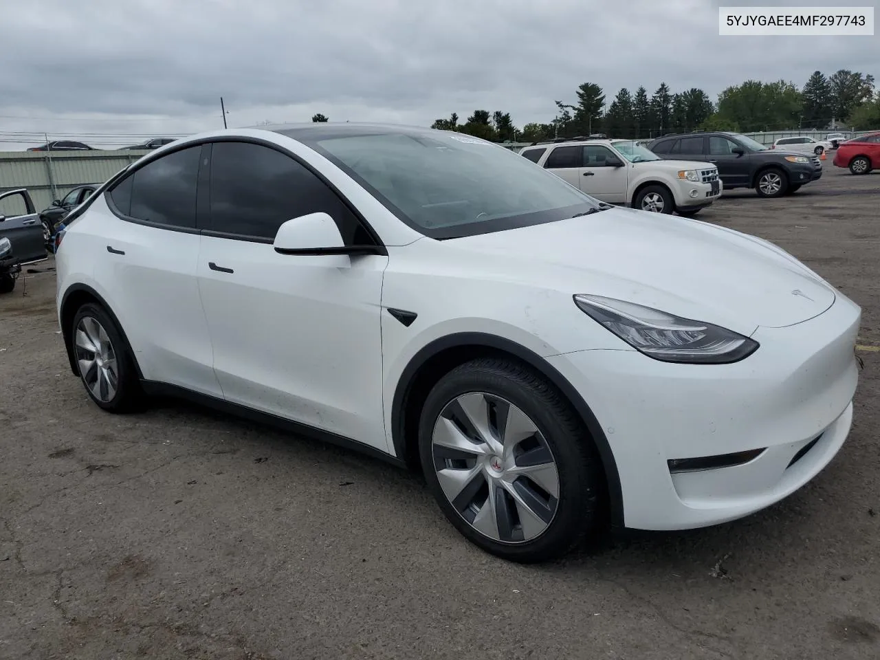 5YJYGAEE4MF297743 2021 Tesla Model Y