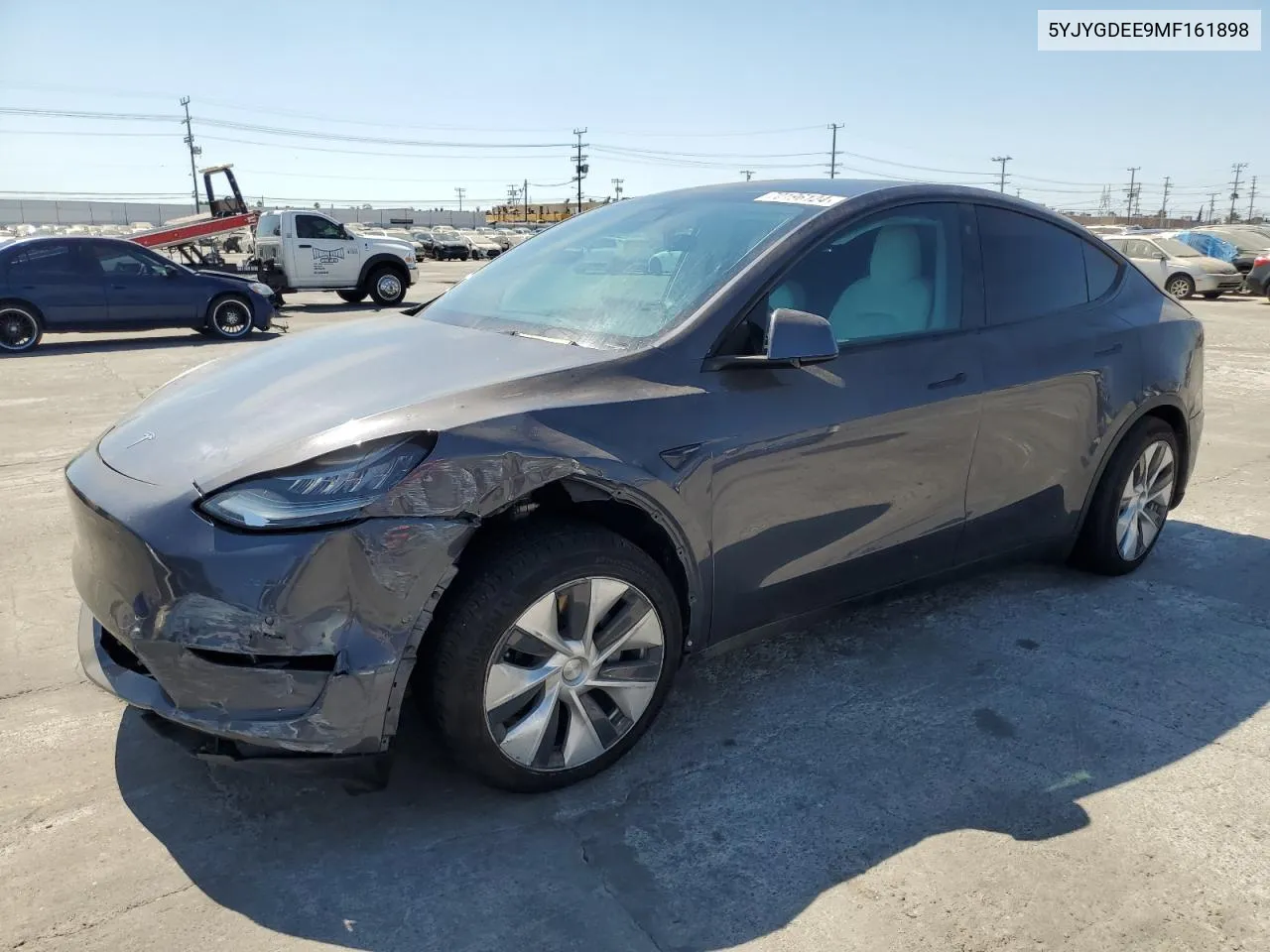 5YJYGDEE9MF161898 2021 Tesla Model Y