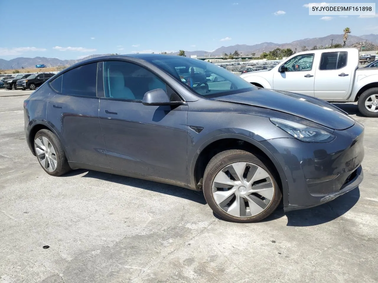 5YJYGDEE9MF161898 2021 Tesla Model Y