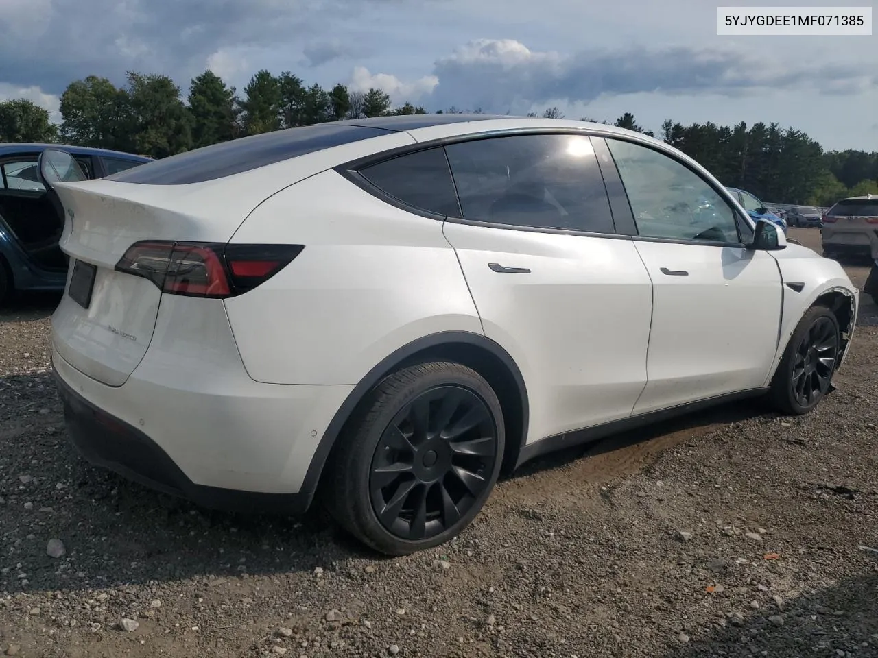 2021 Tesla Model Y VIN: 5YJYGDEE1MF071385 Lot: 70471224