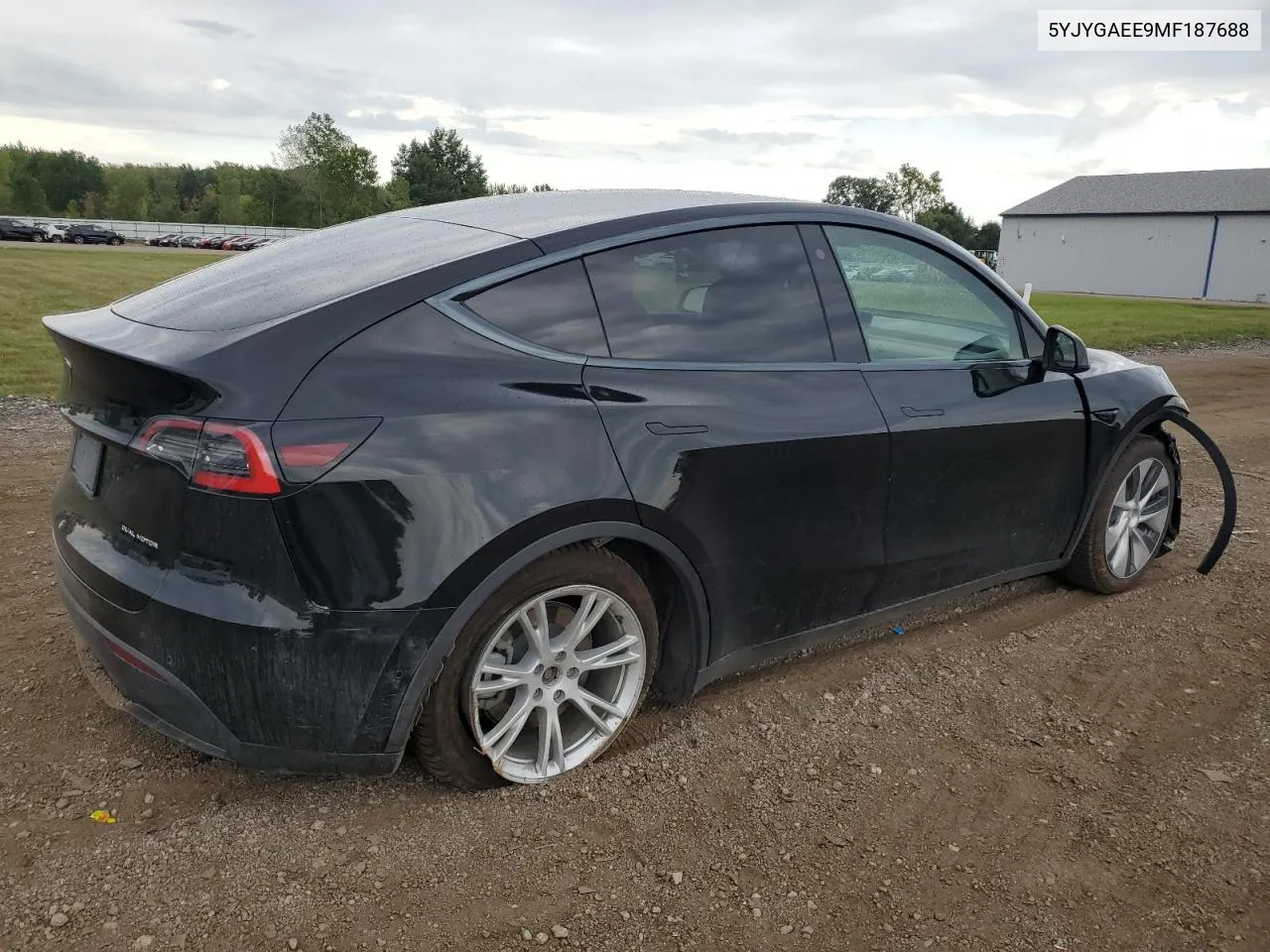 2021 Tesla Model Y VIN: 5YJYGAEE9MF187688 Lot: 70680374