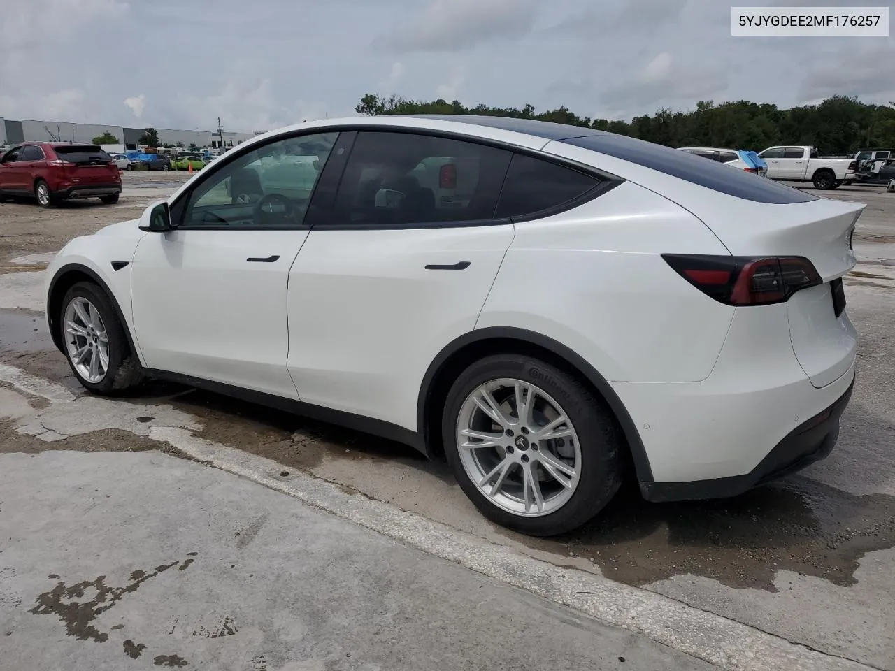 5YJYGDEE2MF176257 2021 Tesla Model Y