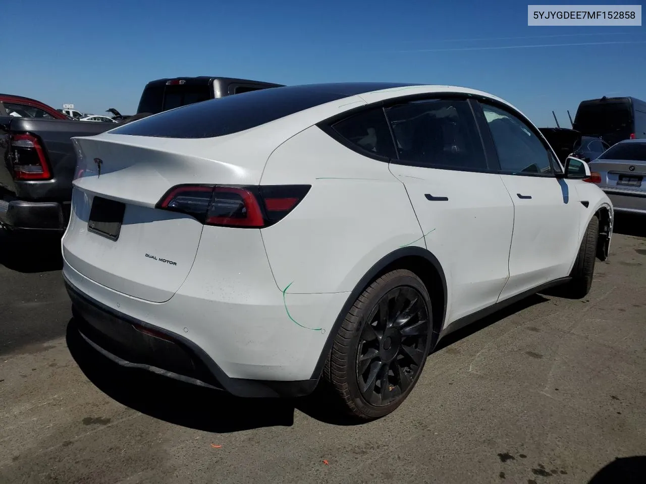 2021 Tesla Model Y VIN: 5YJYGDEE7MF152858 Lot: 70873304