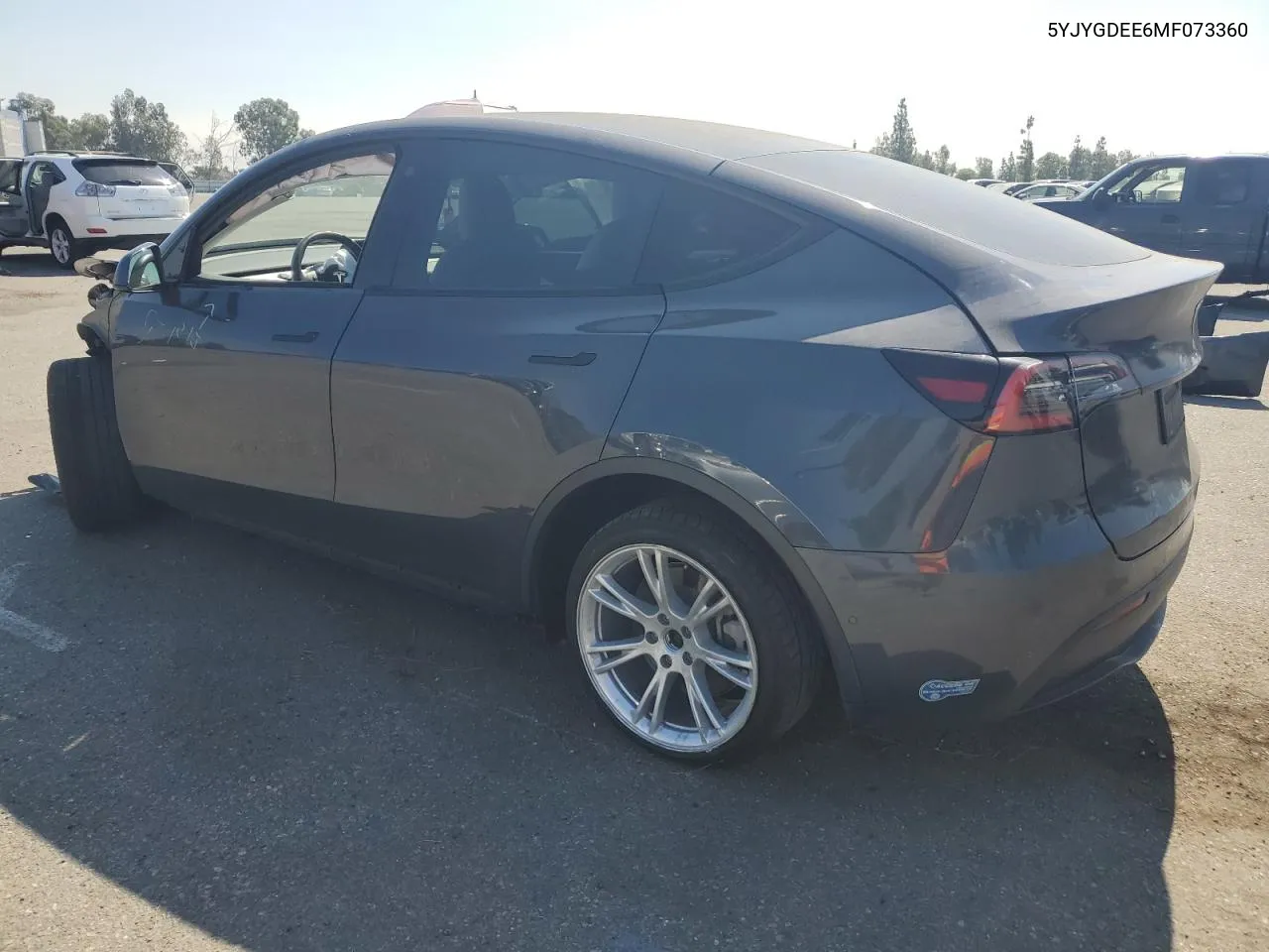 2021 Tesla Model Y VIN: 5YJYGDEE6MF073360 Lot: 71205024