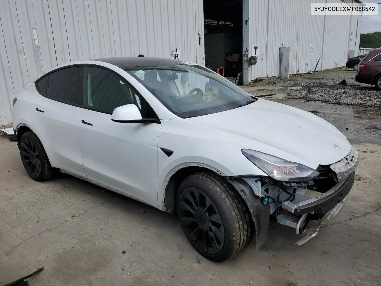 5YJYGDEEXMF088542 2021 Tesla Model Y