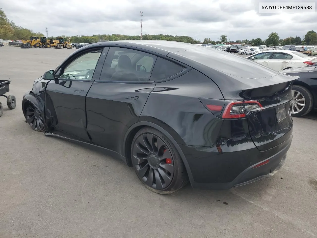 5YJYGDEF4MF139588 2021 Tesla Model Y