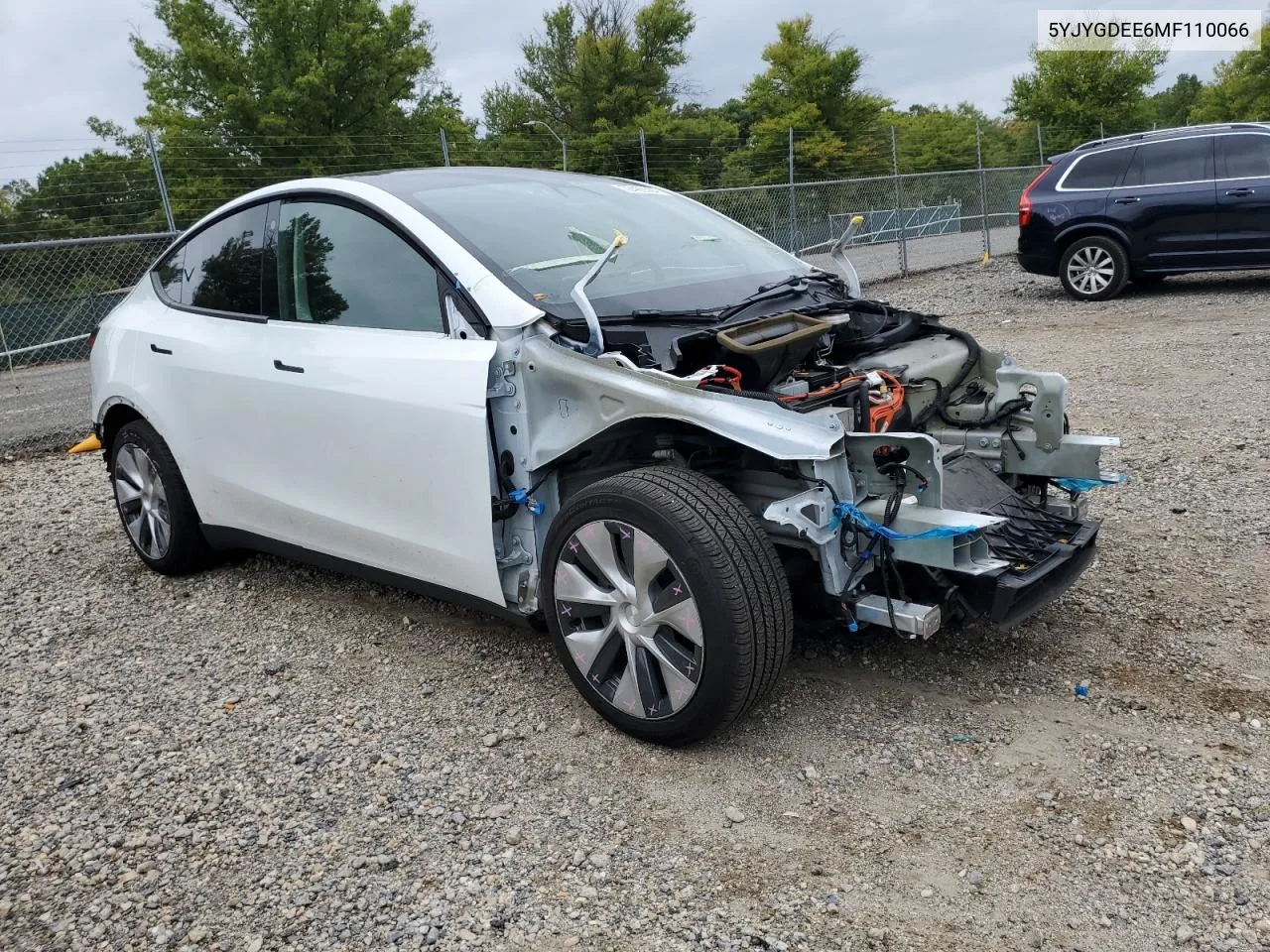 5YJYGDEE6MF110066 2021 Tesla Model Y