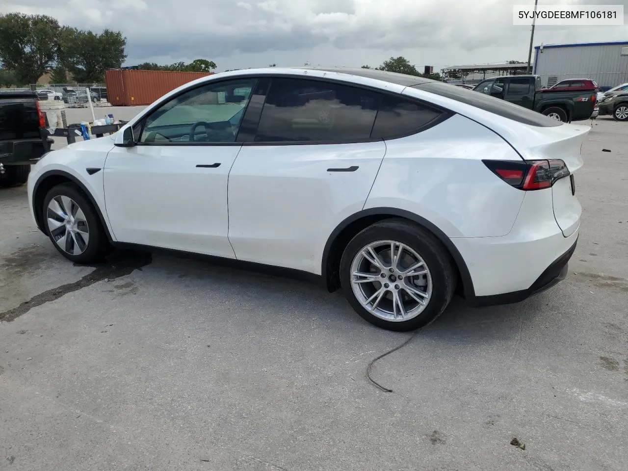 2021 Tesla Model Y VIN: 5YJYGDEE8MF106181 Lot: 72587354