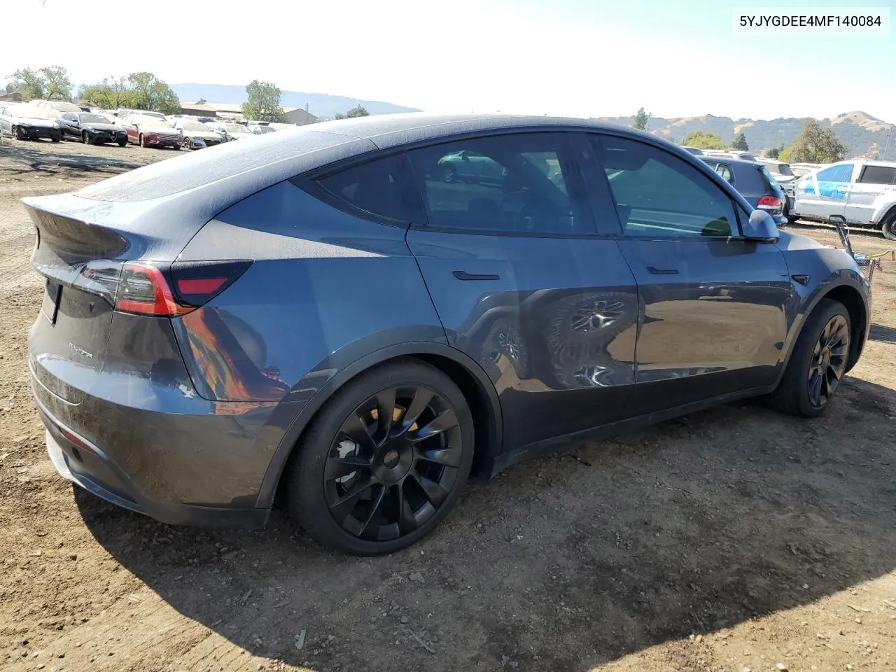 5YJYGDEE4MF140084 2021 Tesla Model Y