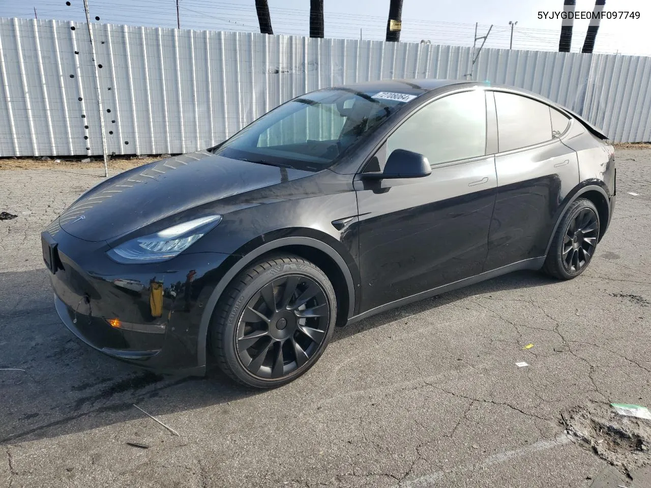 5YJYGDEE0MF097749 2021 Tesla Model Y