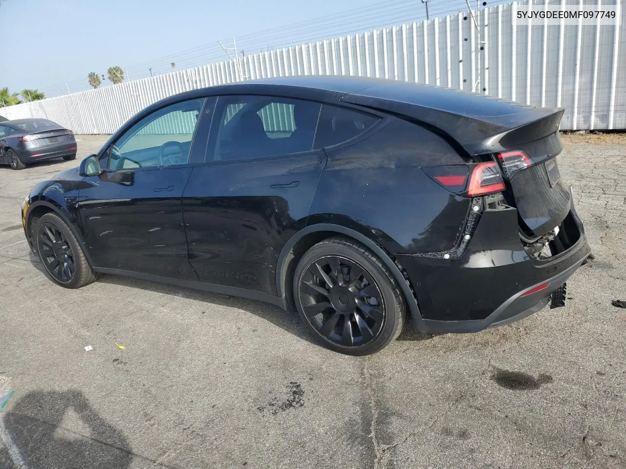 2021 Tesla Model Y VIN: 5YJYGDEE0MF097749 Lot: 72708064