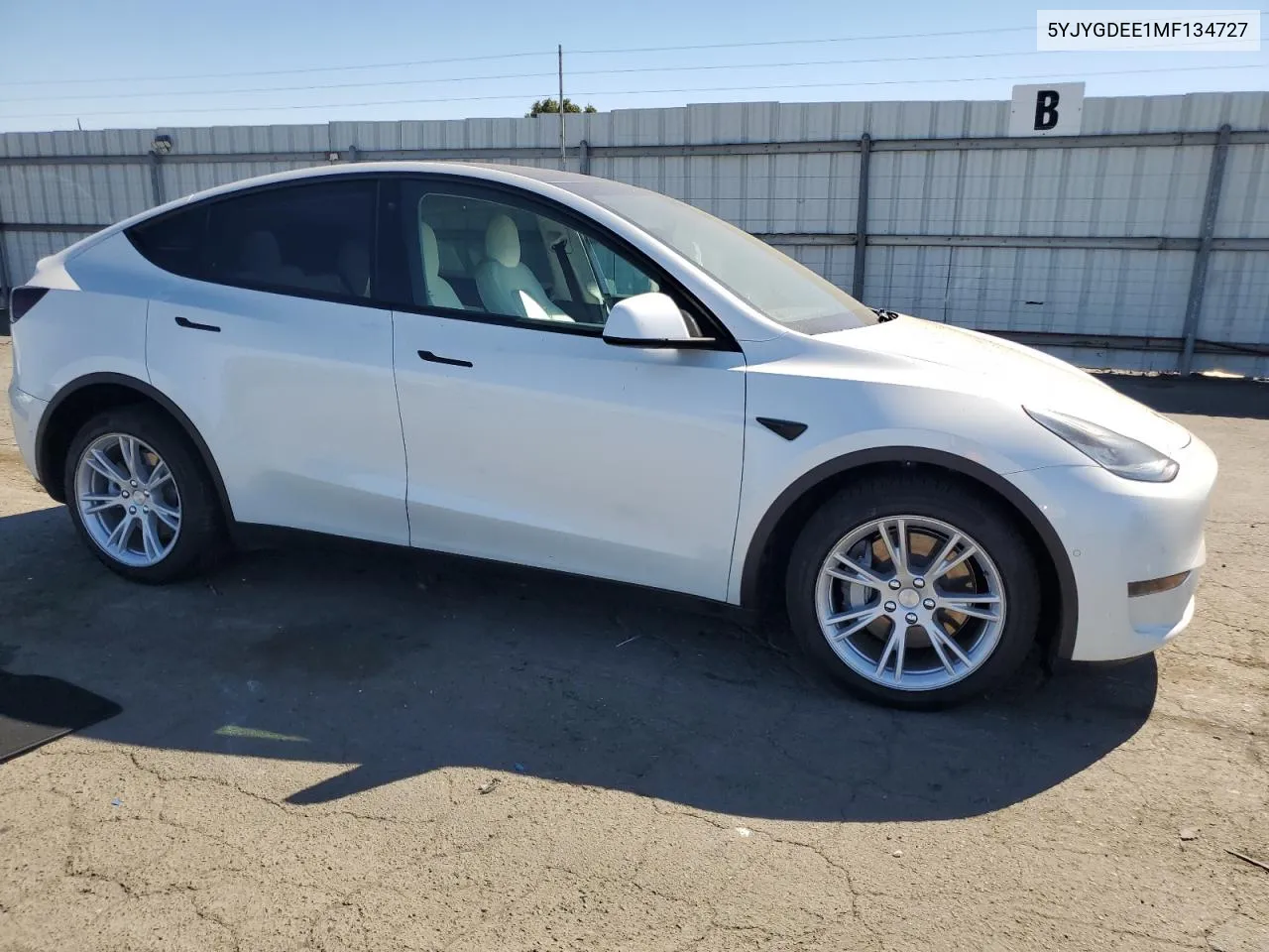 2021 Tesla Model Y VIN: 5YJYGDEE1MF134727 Lot: 72922554