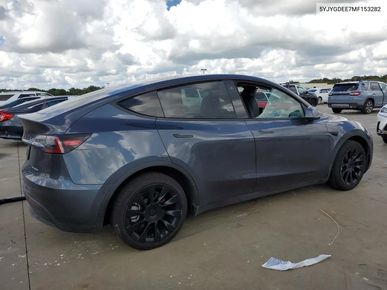 2021 Tesla Model Y VIN: 5YJYGDEE7MF153282 Lot: 73867874