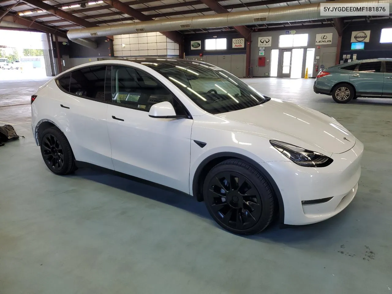 2021 Tesla Model Y VIN: 5YJYGDEE0MF181876 Lot: 74809714