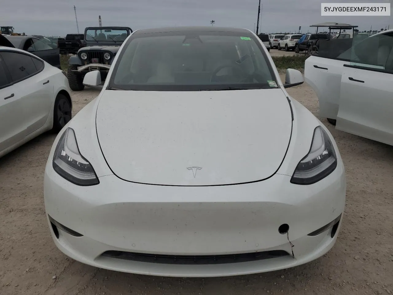 5YJYGDEEXMF243171 2021 Tesla Model Y