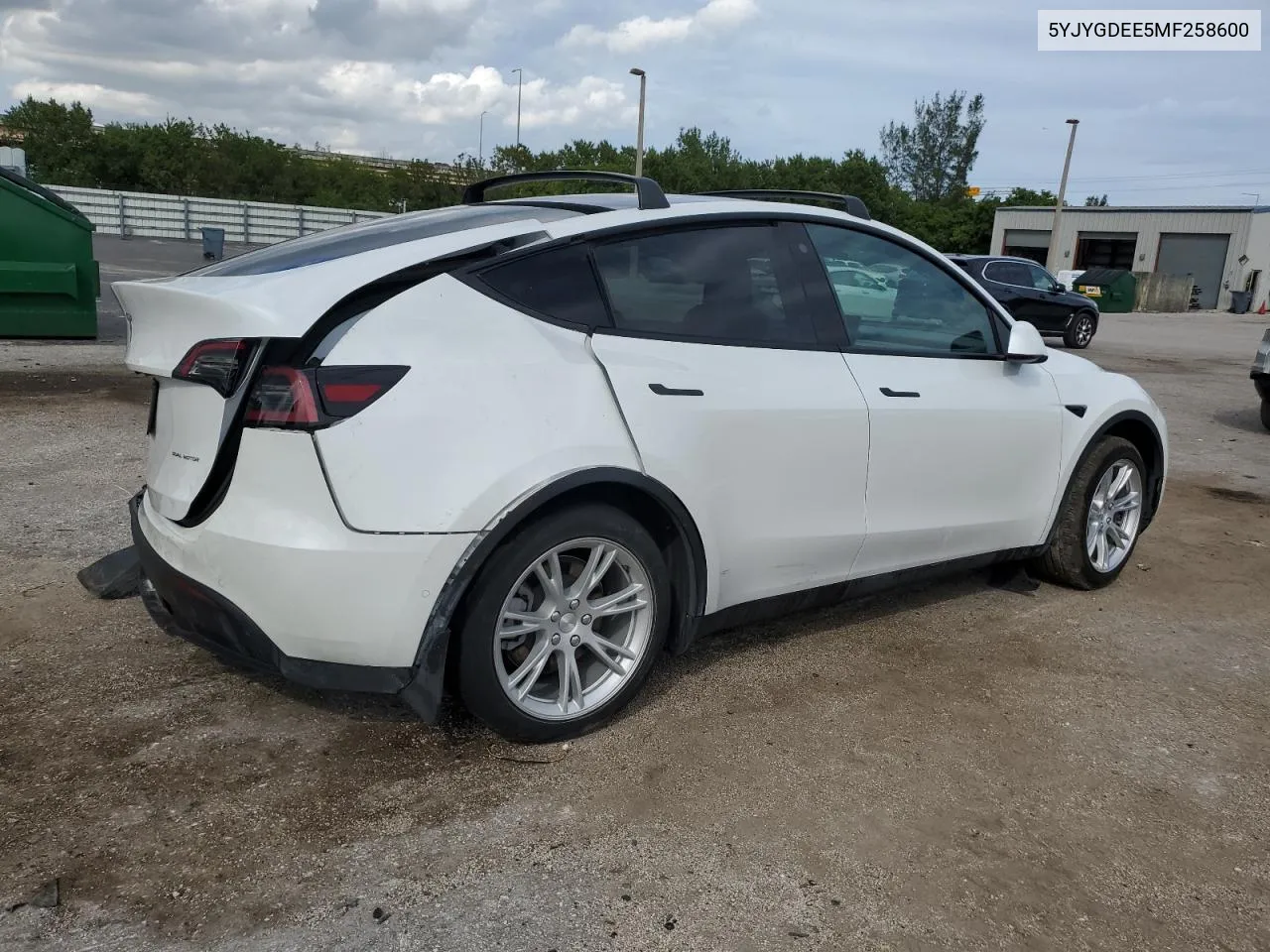 2021 Tesla Model Y VIN: 5YJYGDEE5MF258600 Lot: 76342544