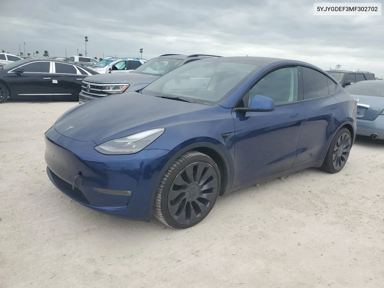 2021 Tesla Model Y VIN: 5YJYGDEF3MF302702 Lot: 76815234