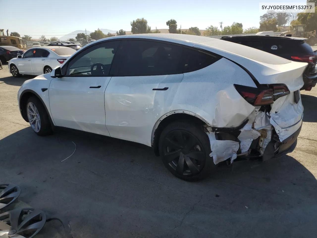 5YJYGDEE5MF153717 2021 Tesla Model Y