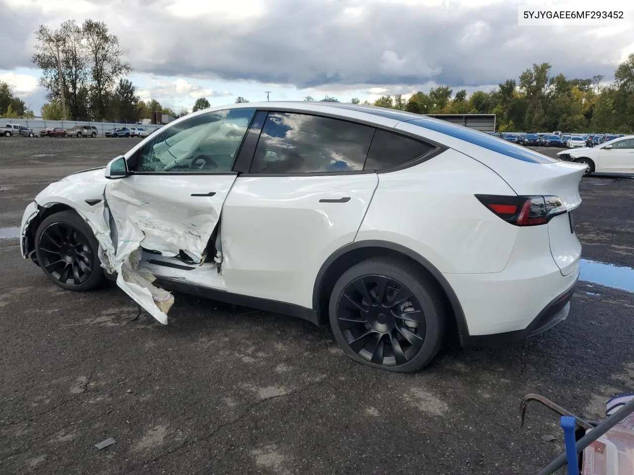 2021 Tesla Model Y VIN: 5YJYGAEE6MF293452 Lot: 77223394