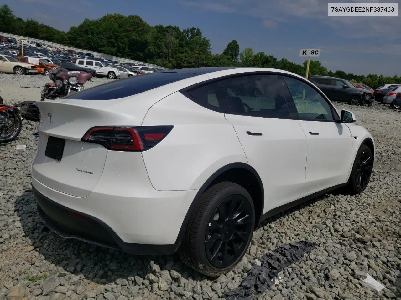 7SAYGDEE2NF387463 2022 Tesla Model Y