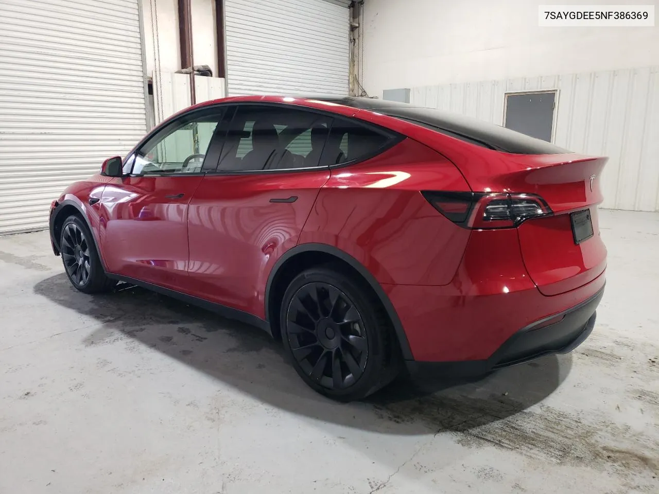 2022 Tesla Model Y VIN: 7SAYGDEE5NF386369 Lot: 54037104