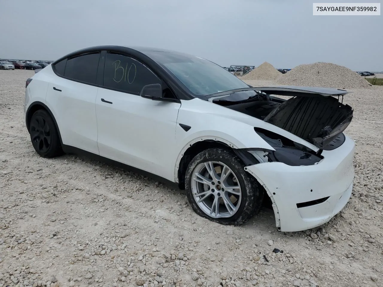 7SAYGAEE9NF359982 2022 Tesla Model Y