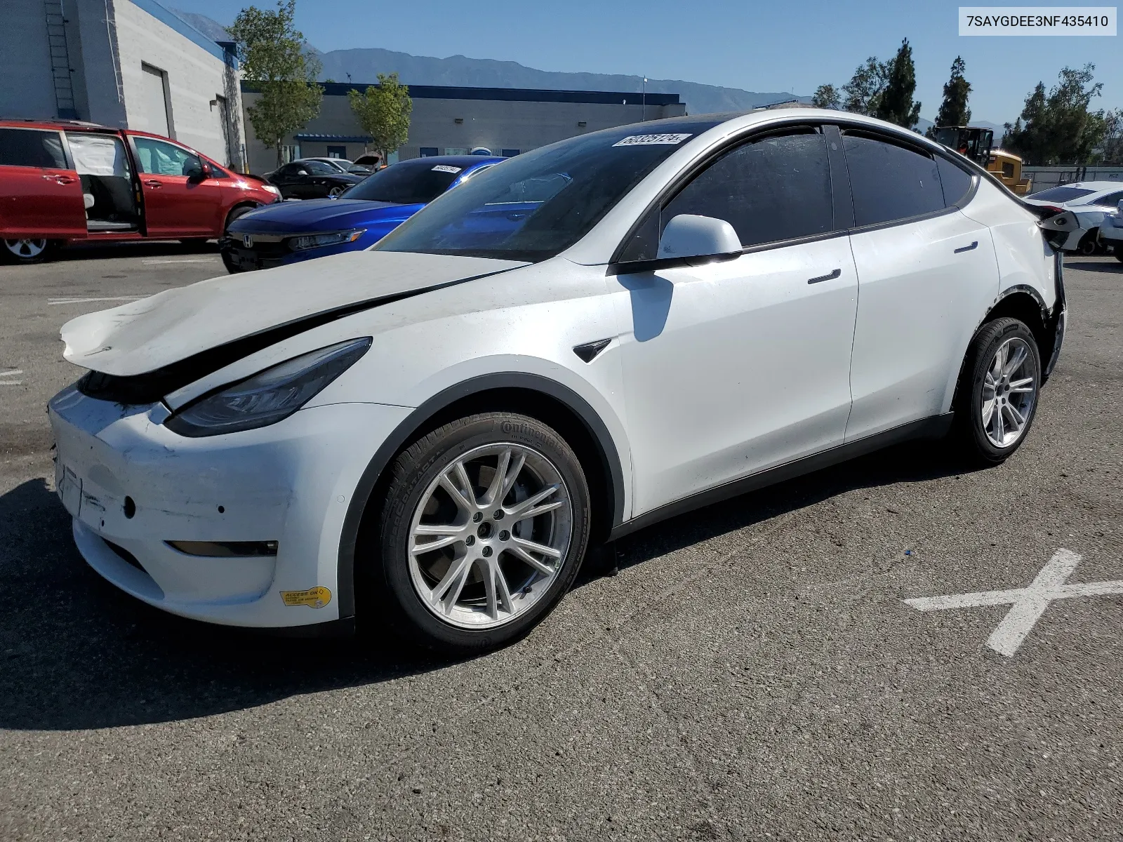 7SAYGDEE3NF435410 2022 Tesla Model Y