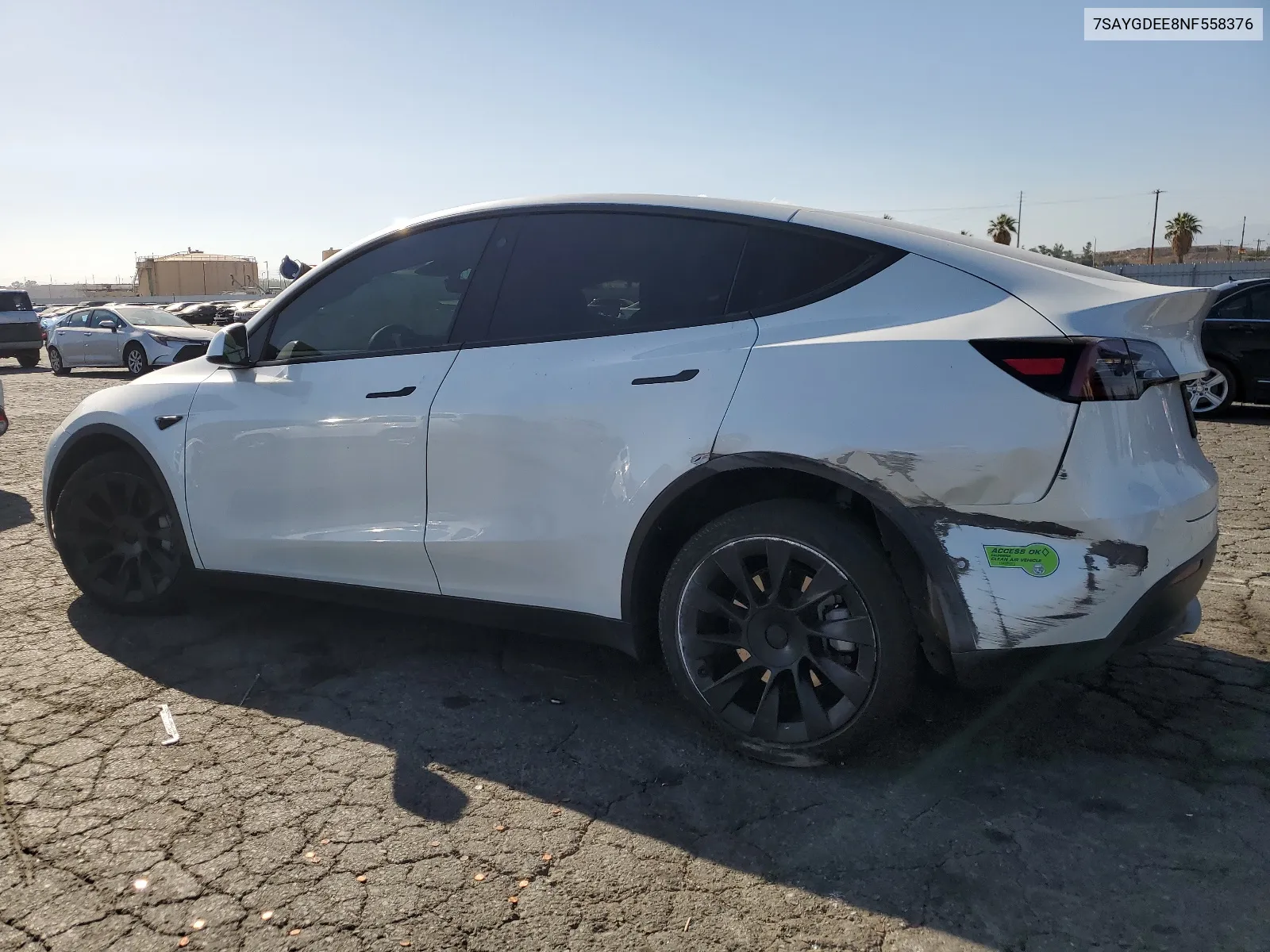 7SAYGDEE8NF558376 2022 Tesla Model Y