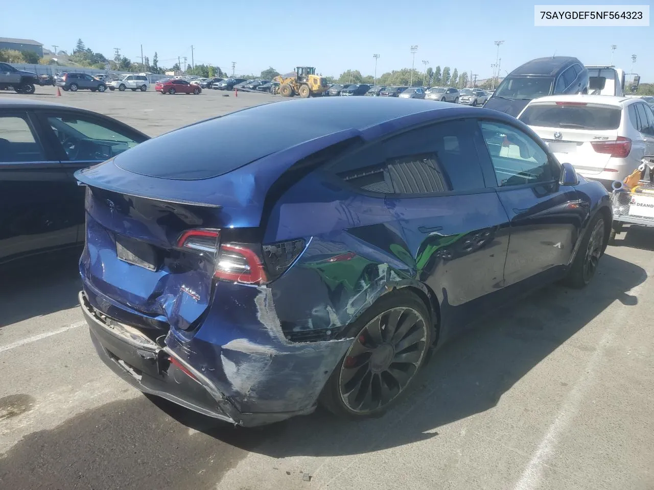 7SAYGDEF5NF564323 2022 Tesla Model Y