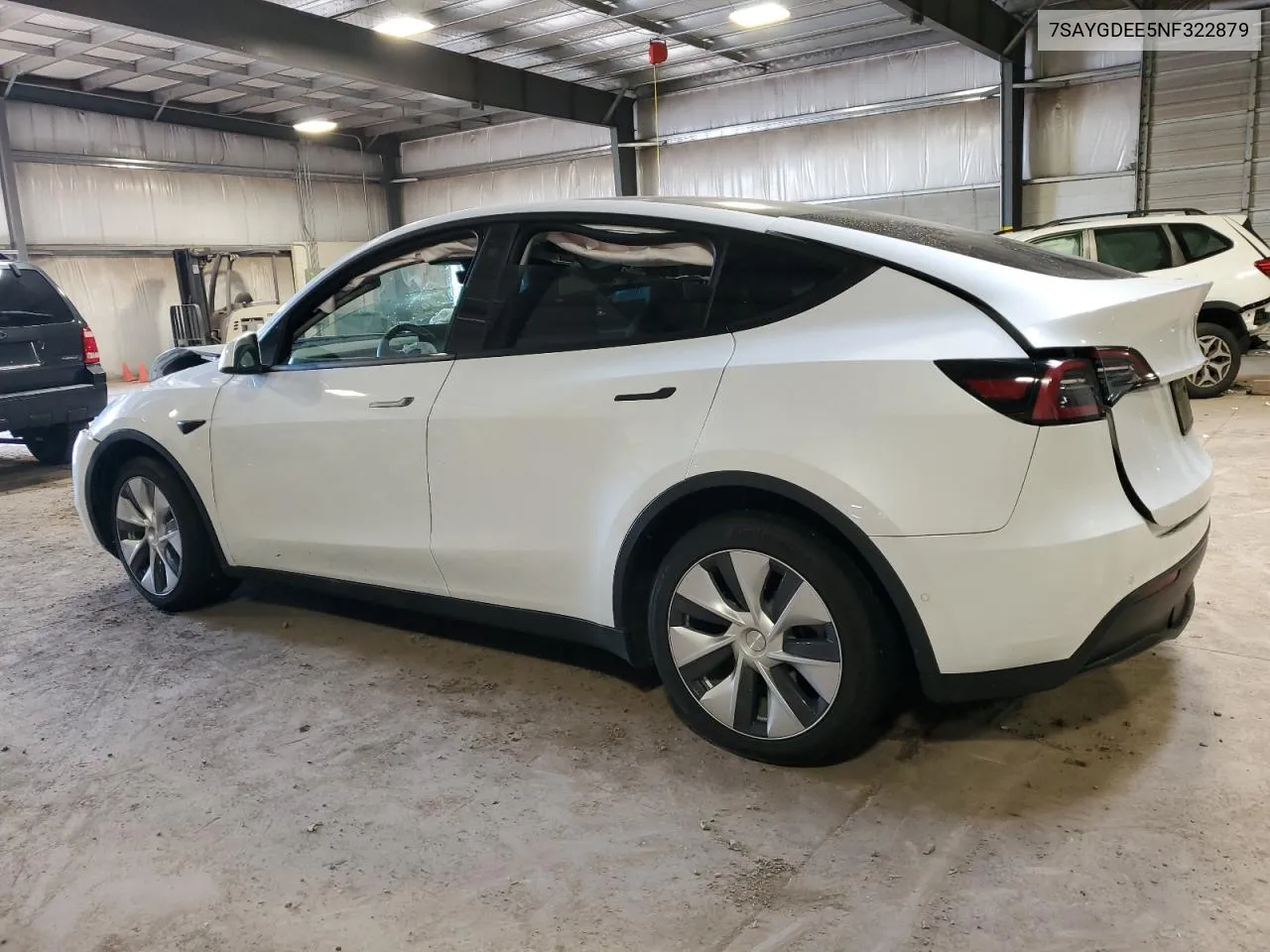 2022 Tesla Model Y VIN: 7SAYGDEE5NF322879 Lot: 63445604