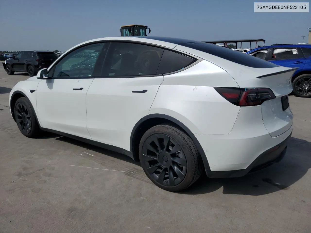 2022 Tesla Model Y VIN: 7SAYGDEE0NF523105 Lot: 63451034