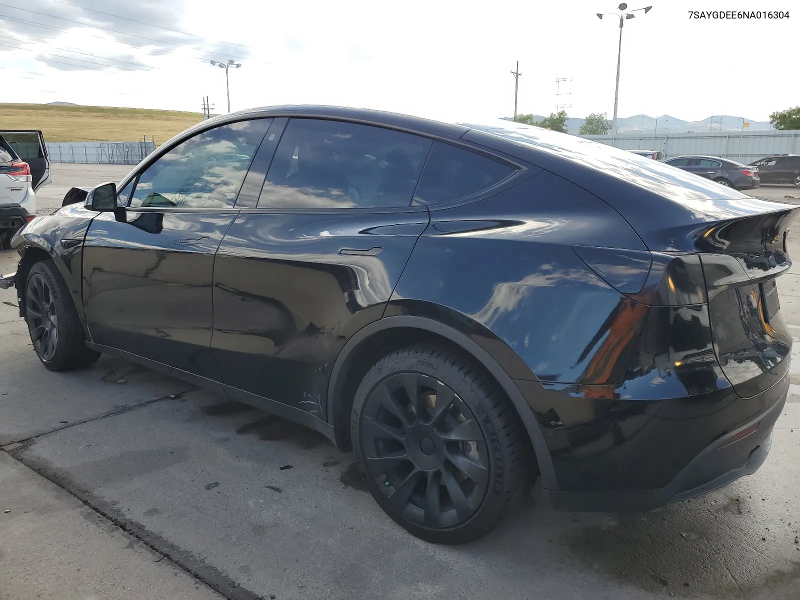 7SAYGDEE6NA016304 2022 Tesla Model Y