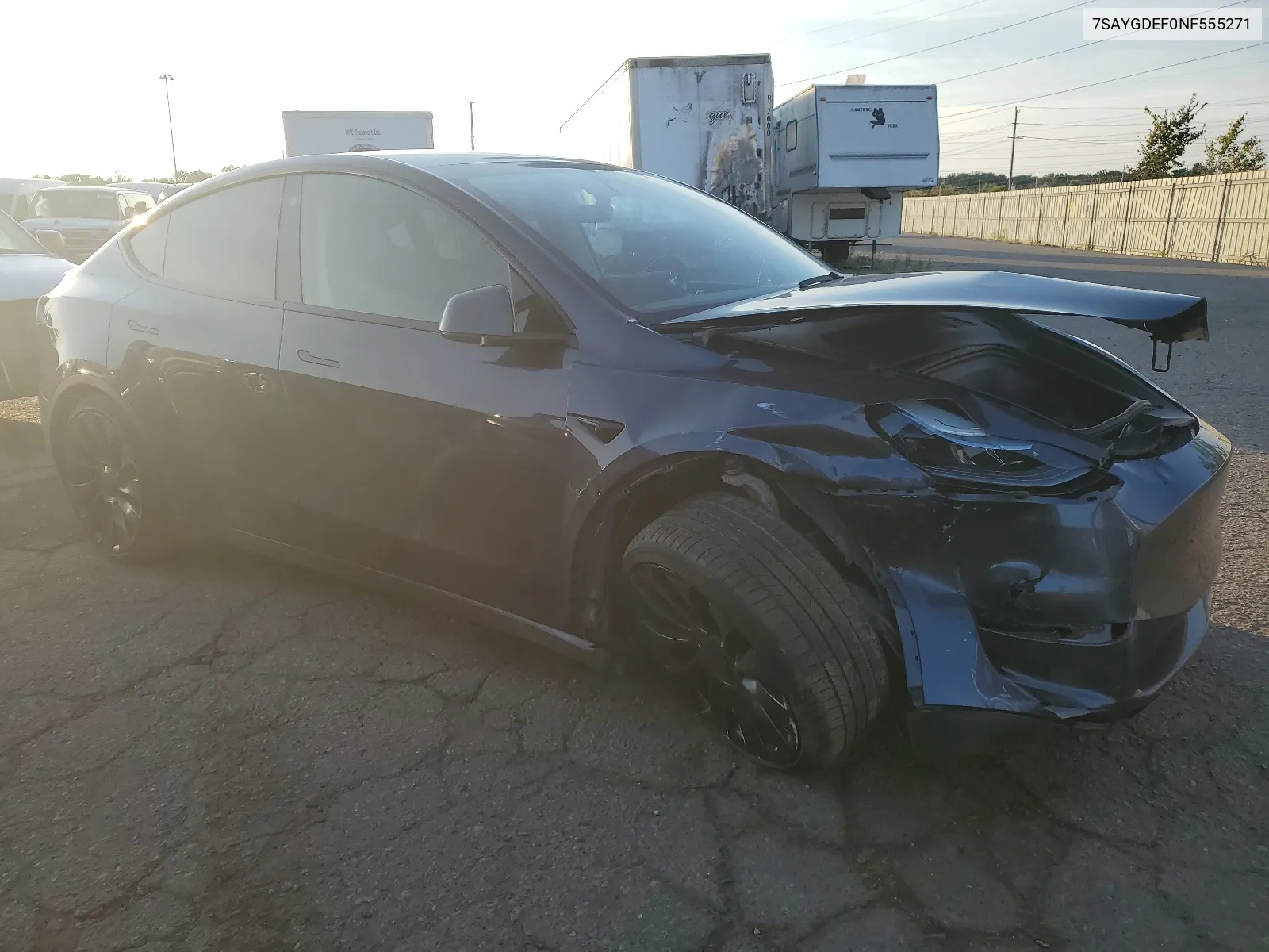 7SAYGDEF0NF555271 2022 Tesla Model Y