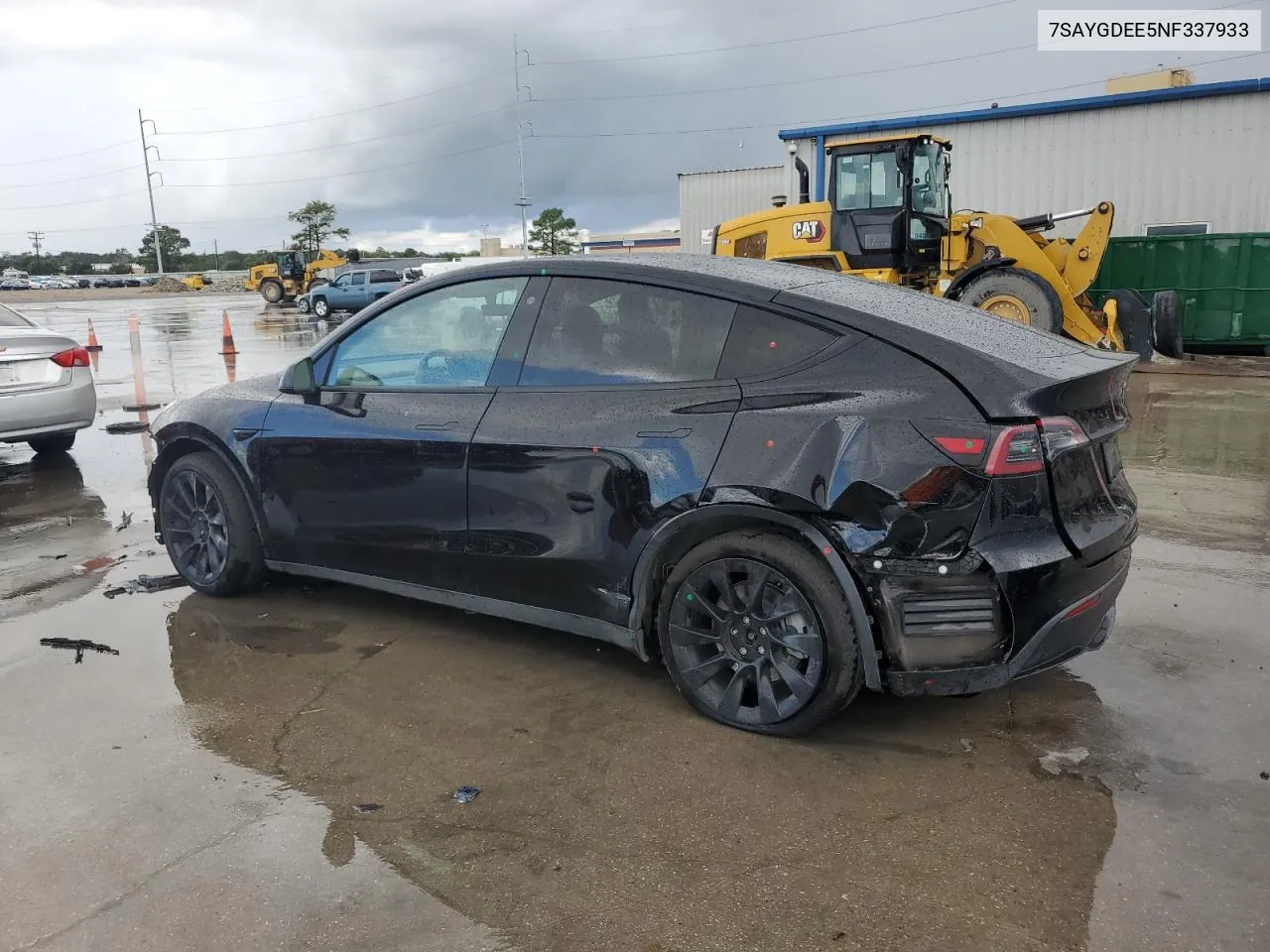 7SAYGDEE5NF337933 2022 Tesla Model Y