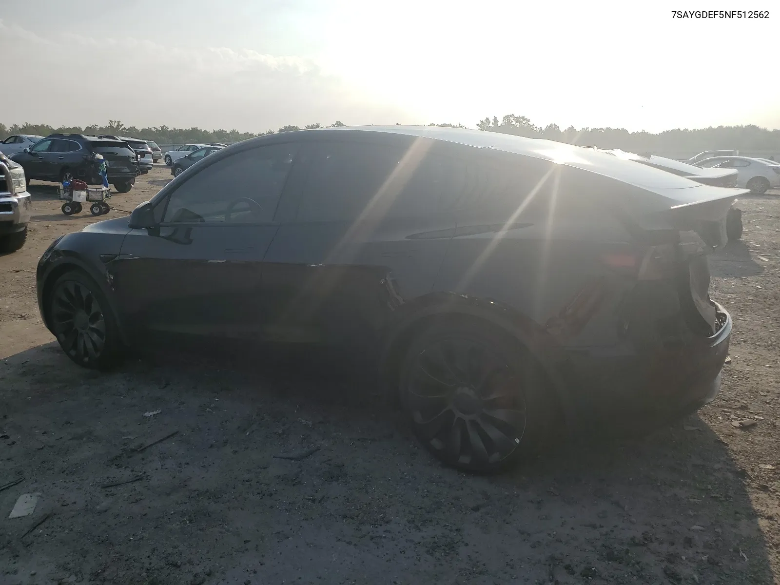 7SAYGDEF5NF512562 2022 Tesla Model Y