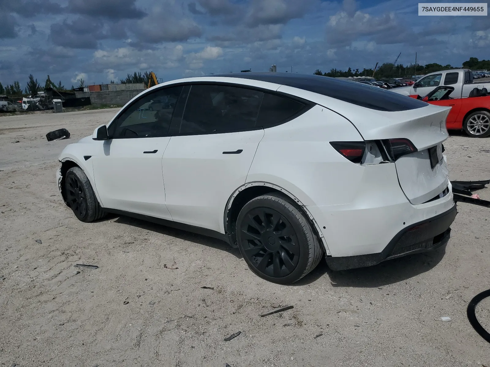 7SAYGDEE4NF449655 2022 Tesla Model Y