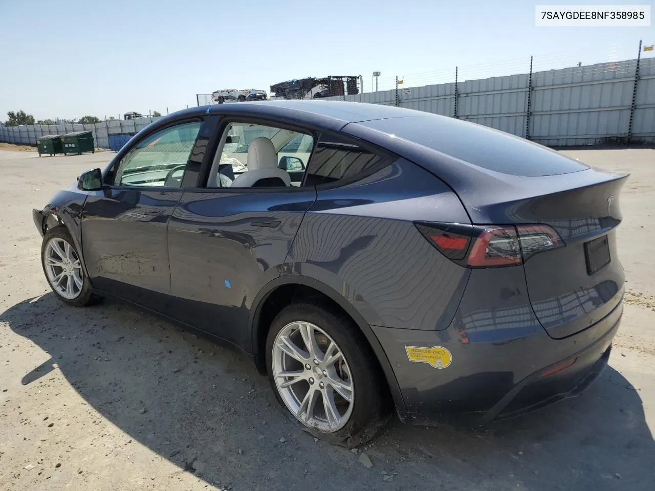 7SAYGDEE8NF358985 2022 Tesla Model Y