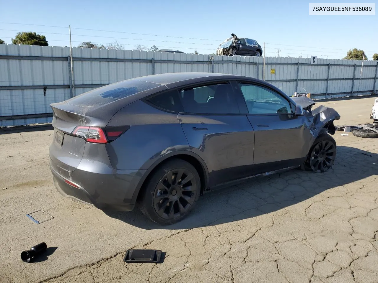 7SAYGDEE5NF536089 2022 Tesla Model Y