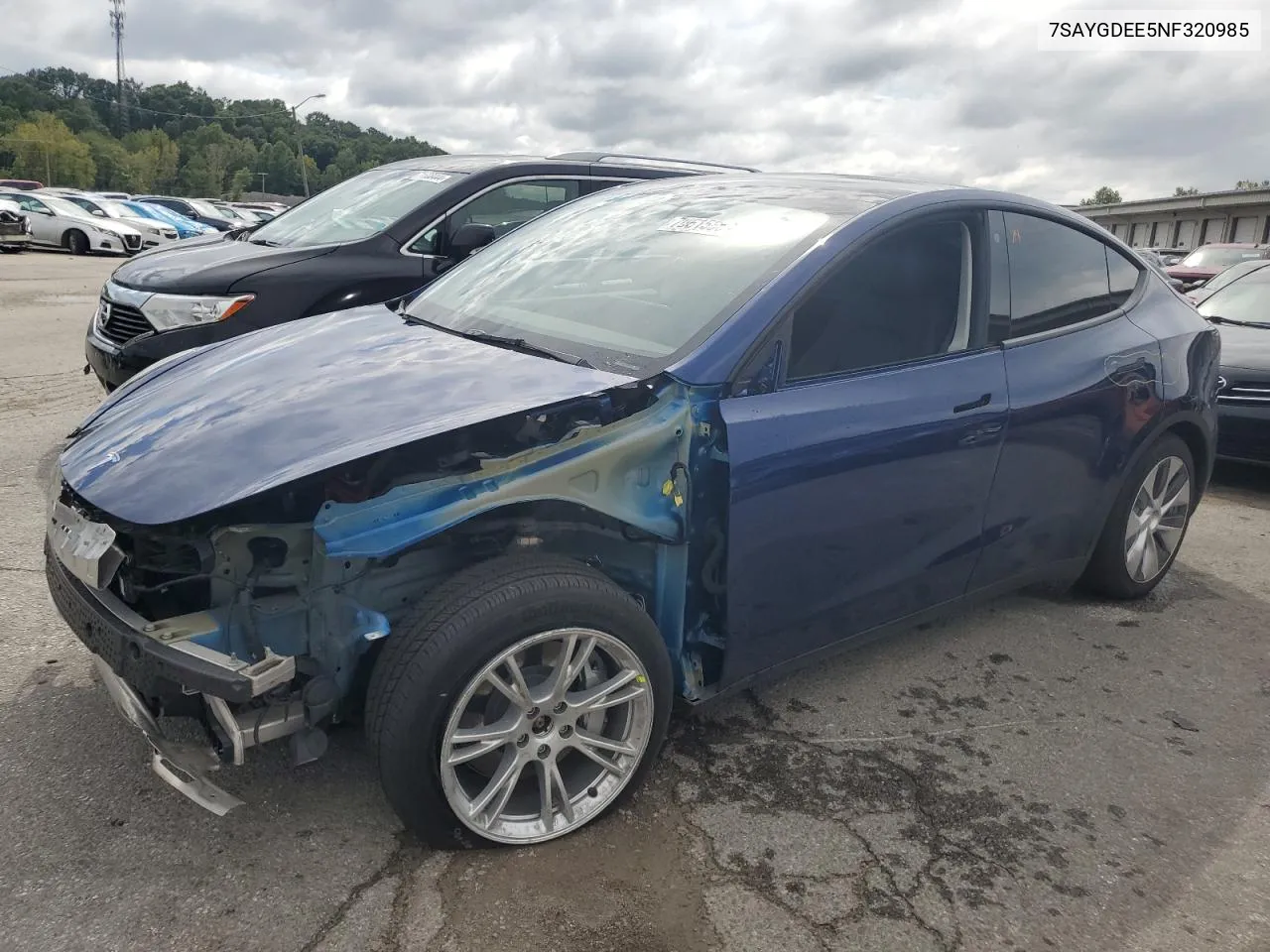 7SAYGDEE5NF320985 2022 Tesla Model Y