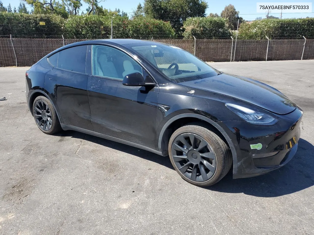 2022 Tesla Model Y VIN: 7SAYGAEE8NF570333 Lot: 71490964