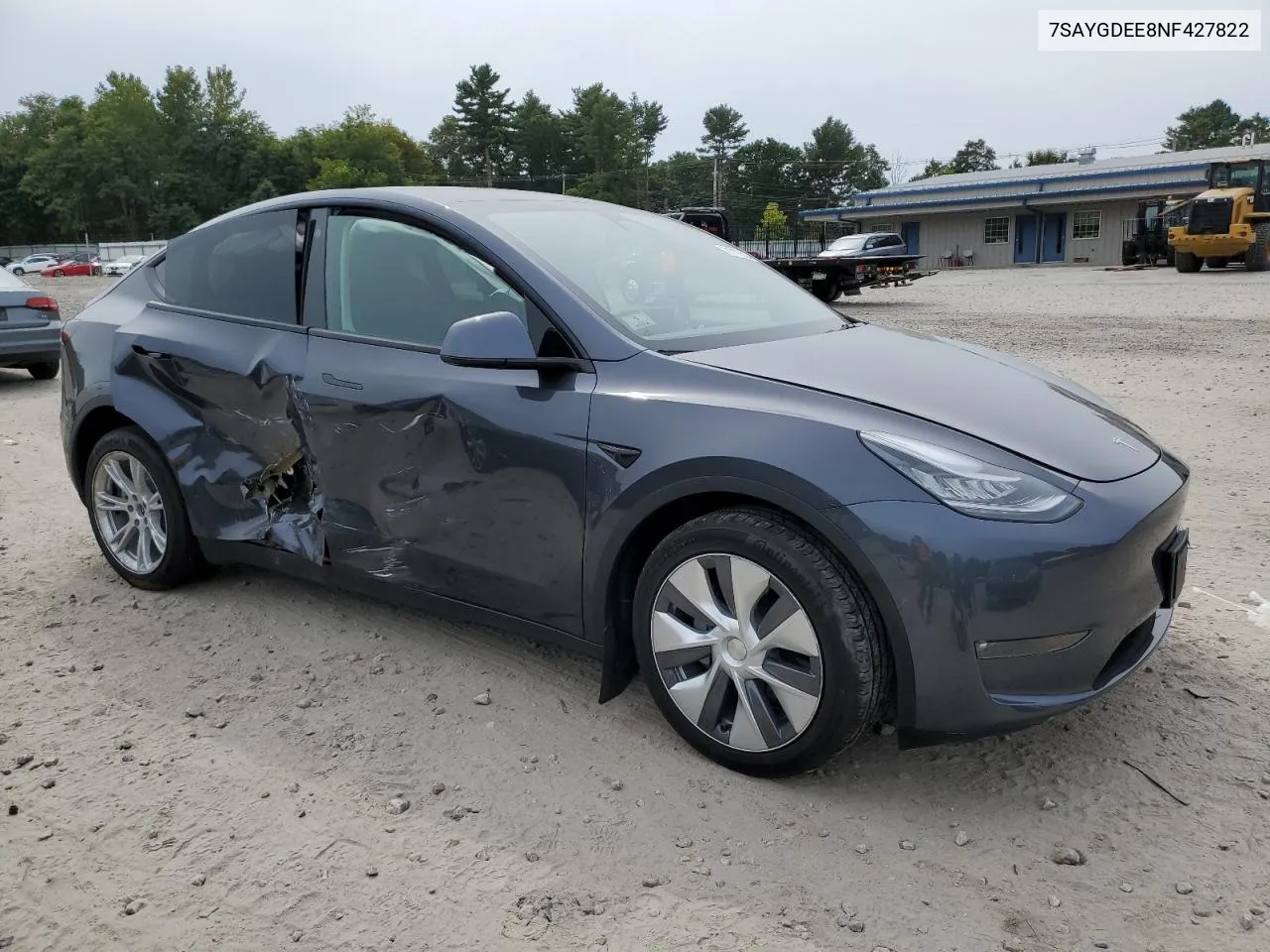 7SAYGDEE8NF427822 2022 Tesla Model Y