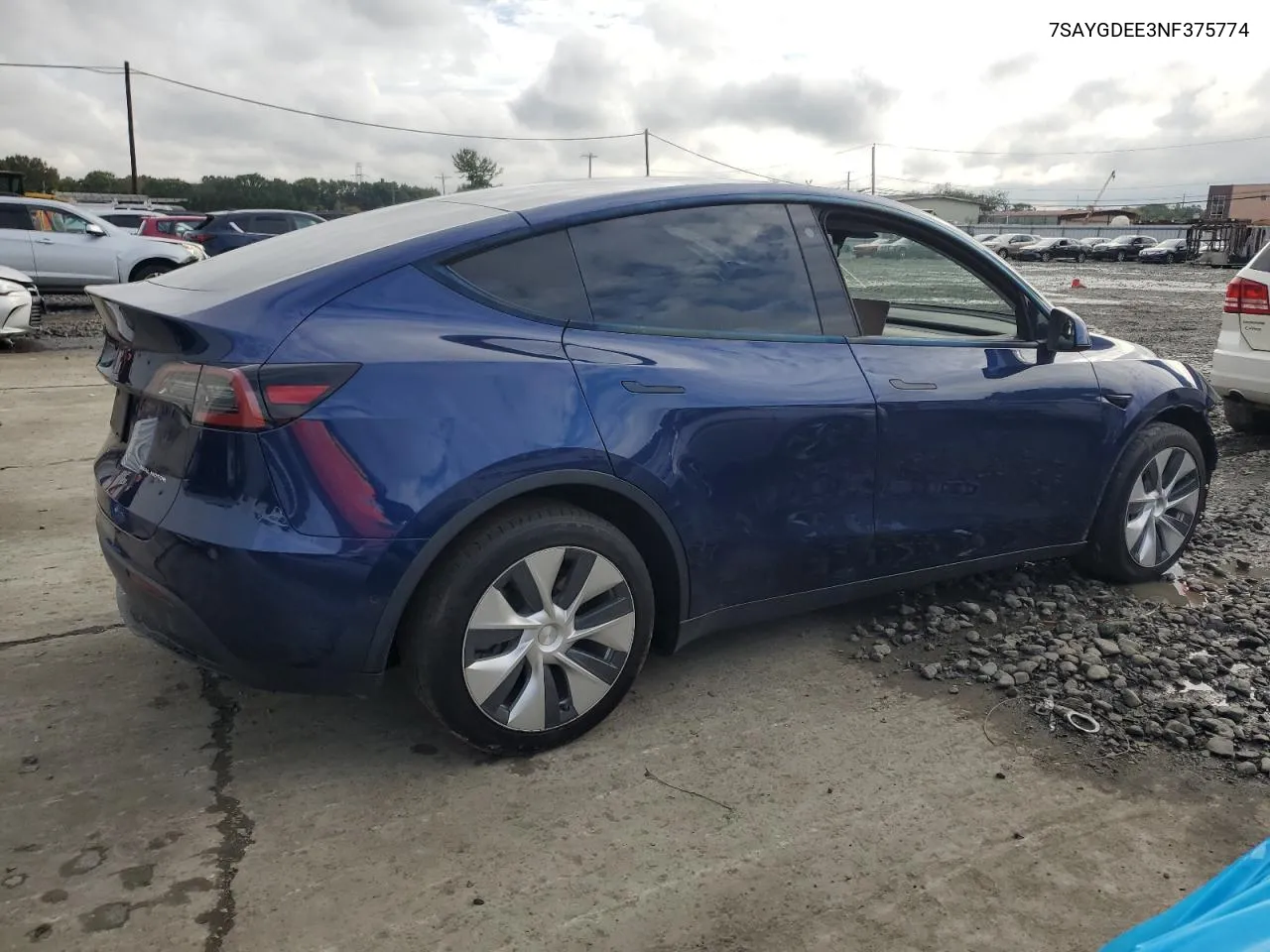 7SAYGDEE3NF375774 2022 Tesla Model Y