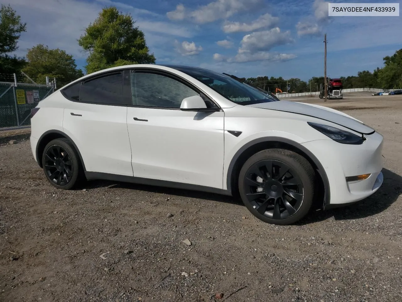 7SAYGDEE4NF433939 2022 Tesla Model Y