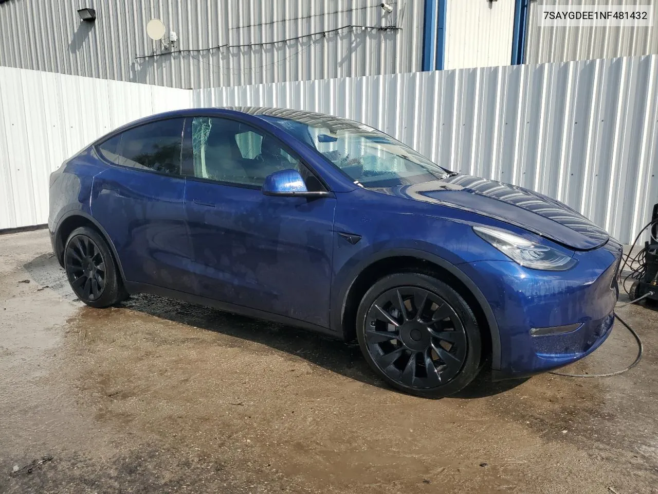 2022 Tesla Model Y VIN: 7SAYGDEE1NF481432 Lot: 72405974