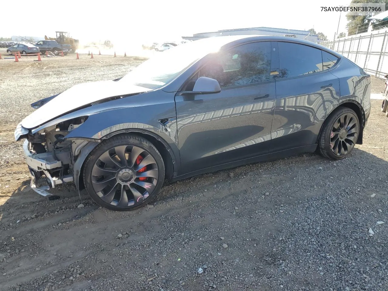 7SAYGDEF5NF387966 2022 Tesla Model Y