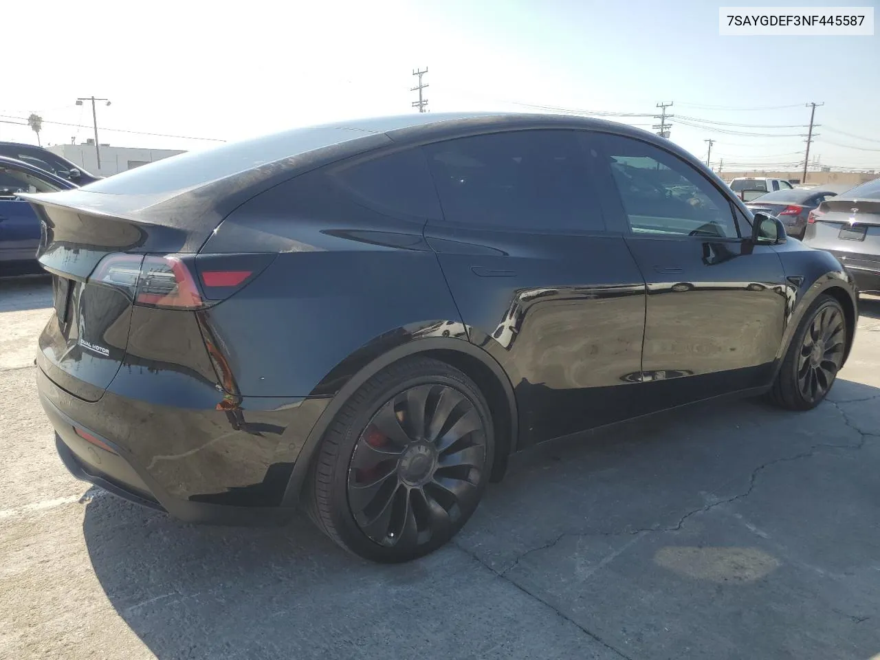 7SAYGDEF3NF445587 2022 Tesla Model Y