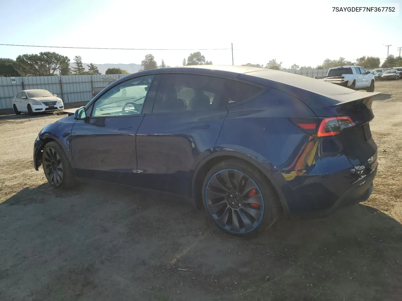 2022 Tesla Model Y VIN: 7SAYGDEF7NF367752 Lot: 73752524