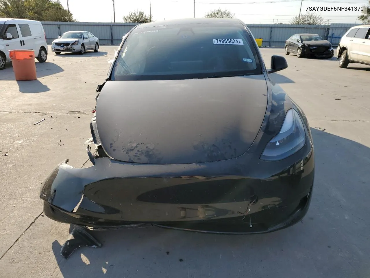 2022 Tesla Model Y VIN: 7SAYGDEF6NF341370 Lot: 74965024