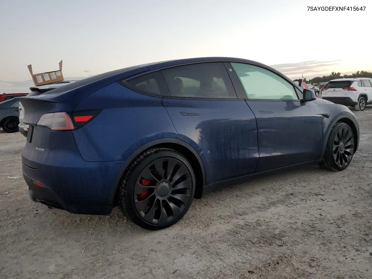 7SAYGDEFXNF415647 2022 Tesla Model Y