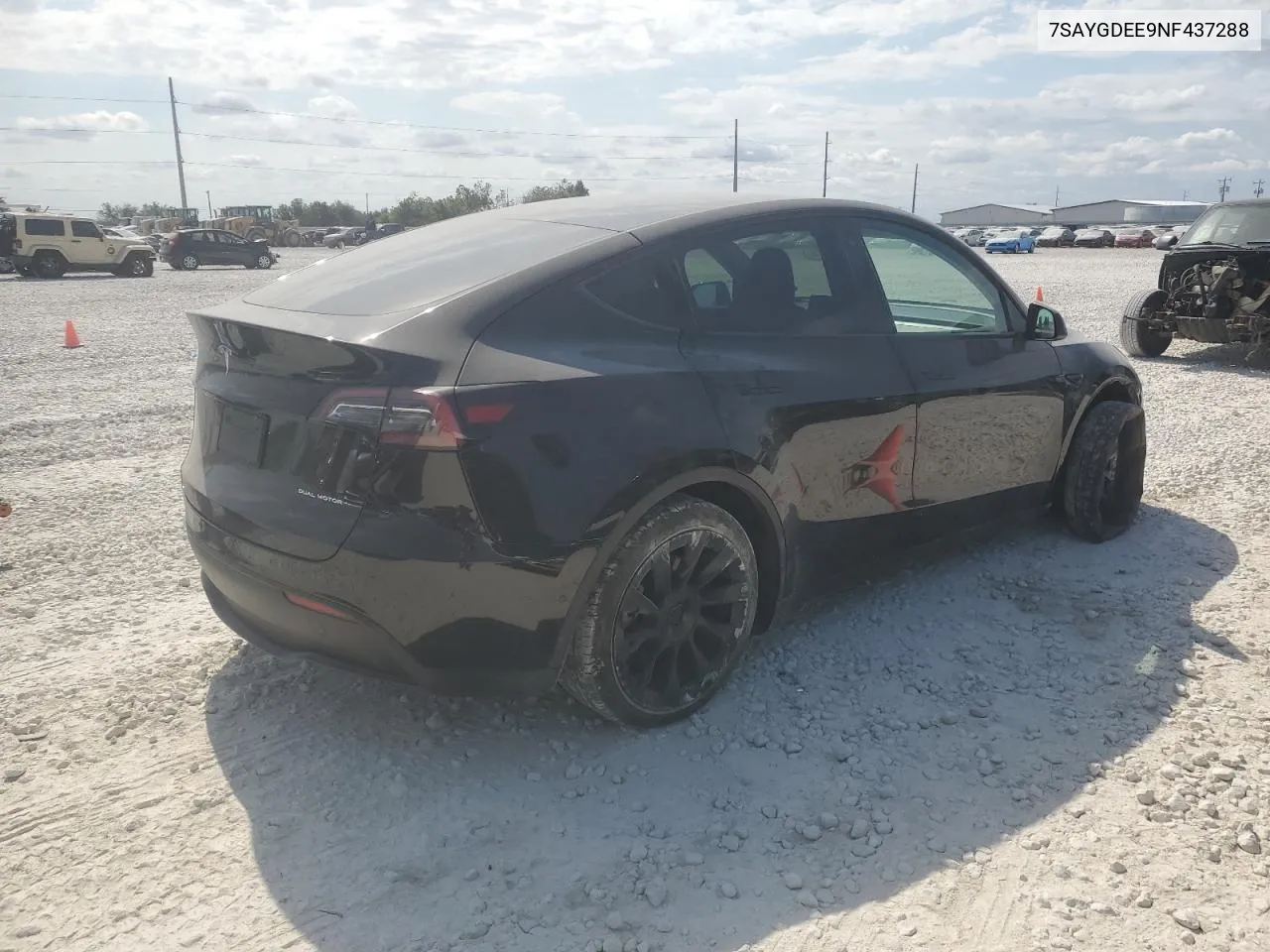 2022 Tesla Model Y VIN: 7SAYGDEE9NF437288 Lot: 76053704